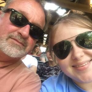 Meet your Posher, Tori